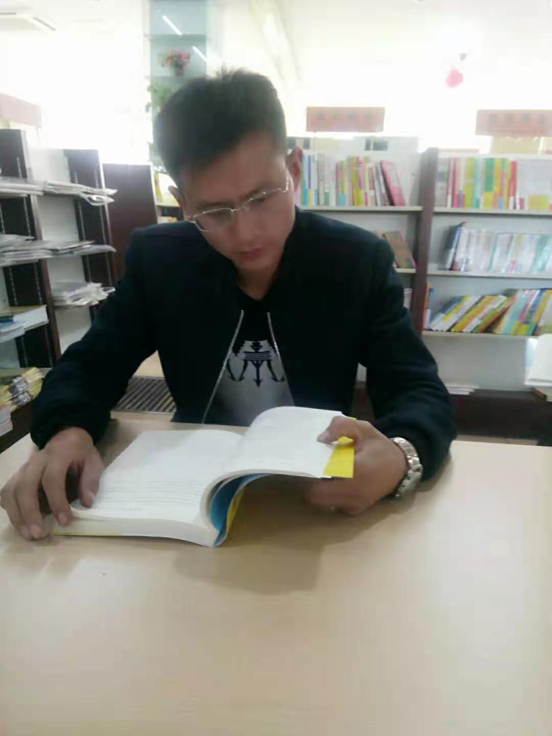 1618759698395596.jpg 悦享听书友会